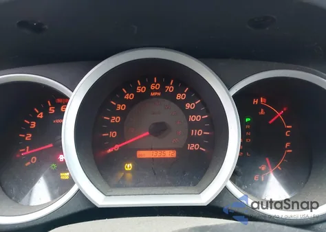 2010 Toyota Tacoma Base V6 из США, поврежденный, VIN 3TMLU4ENXAM052215